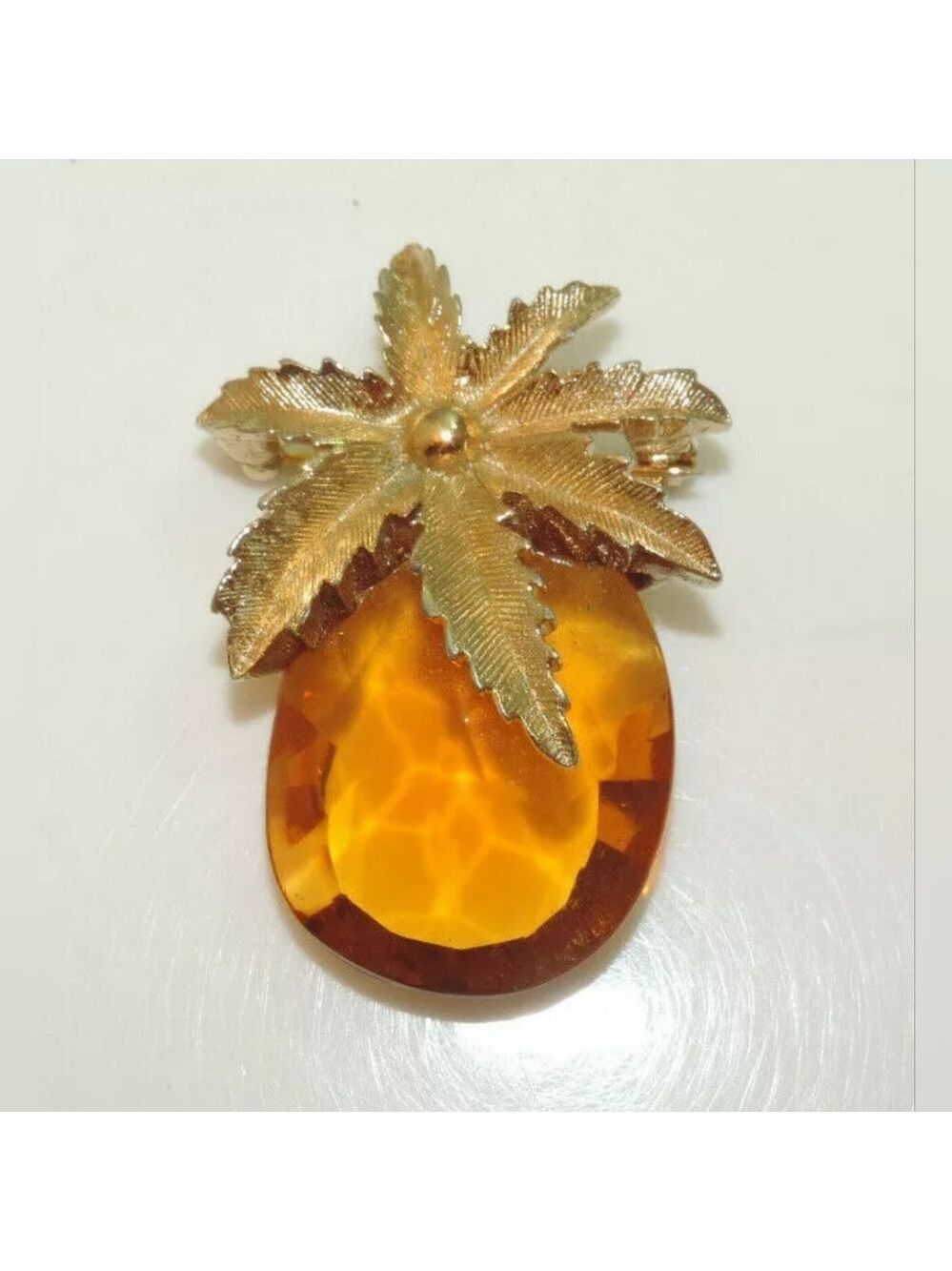 VINTAGE SARAH COVENTRY AMBER STONE &‎ GOLDEN FLOWER STATEMENT PIN BROOCH